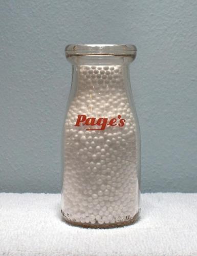 Pages-Pint-Milk-Bottle-Late-1940s-Early-1950s-New-Red-Logo