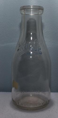 Pages-Quart-Milk-Bottle-Mid-to-1930s-Rare-Blue-Logo-back