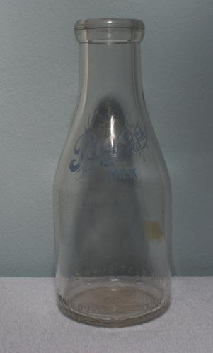 Pages-Quart-Milk-Bottle-Mid-to-1930s-Rare-Blue-Logo